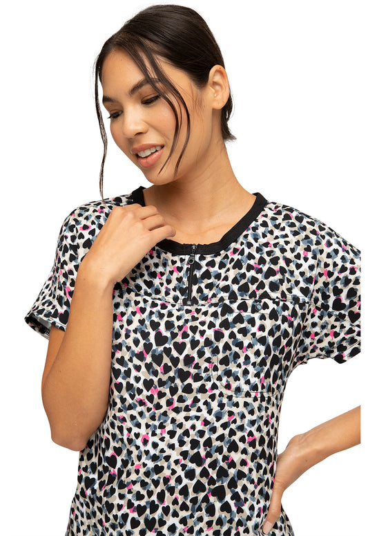 Round Neck Tuck-in Top in Forever Wild At Heart | HS800